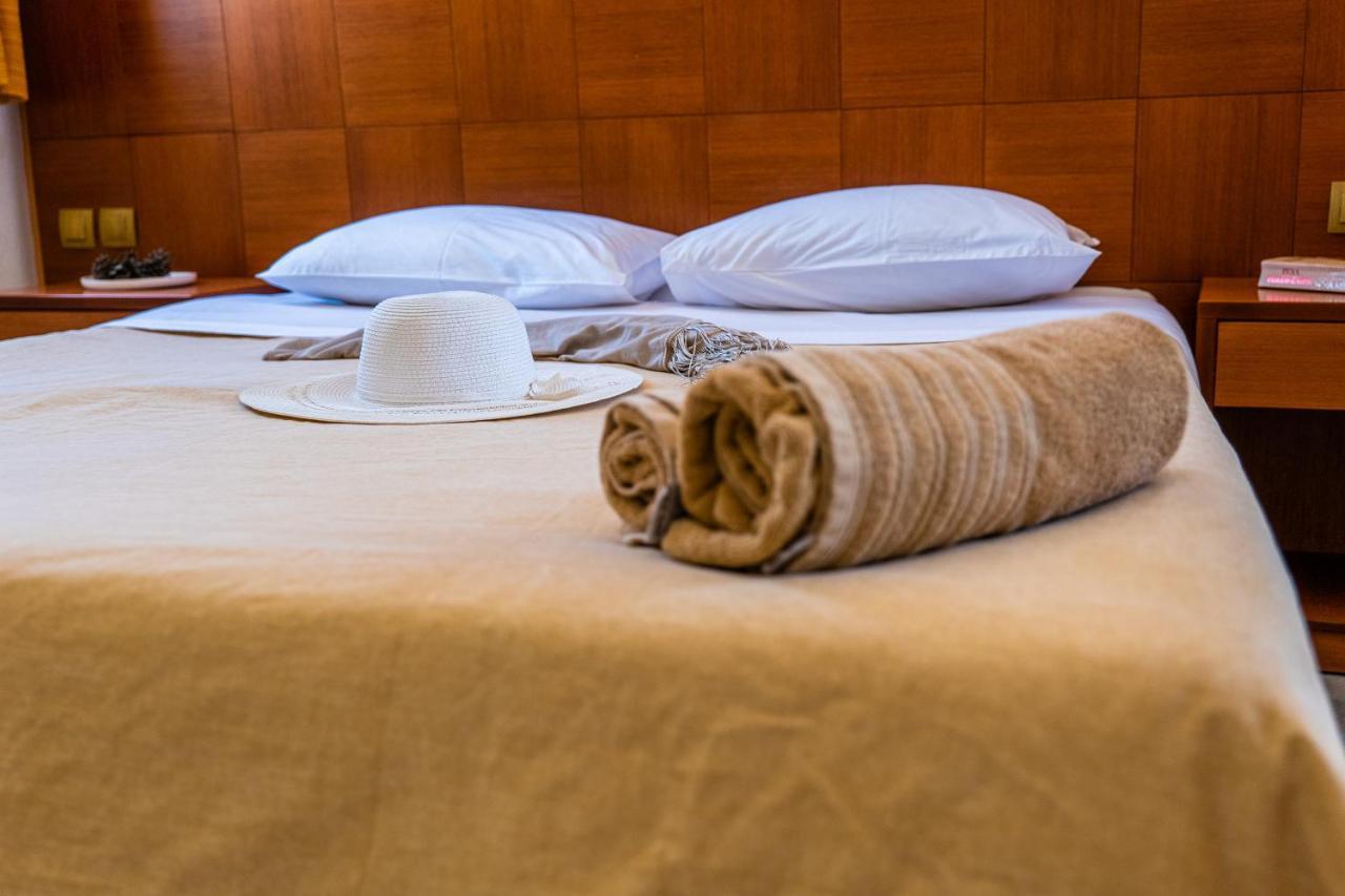 Anna Ageliki Aparthotel Damnóni Kültér fotó